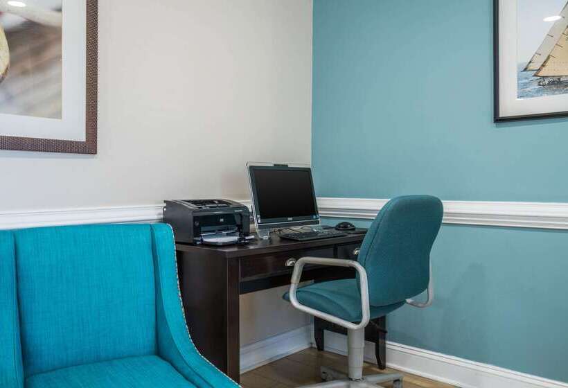 هتل Suburban Studios Of Wilmington