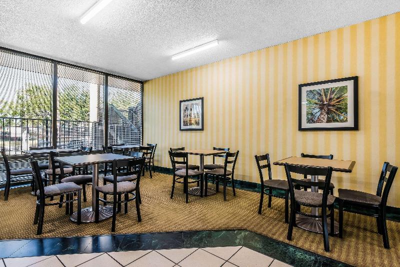 فندق Quality Inn