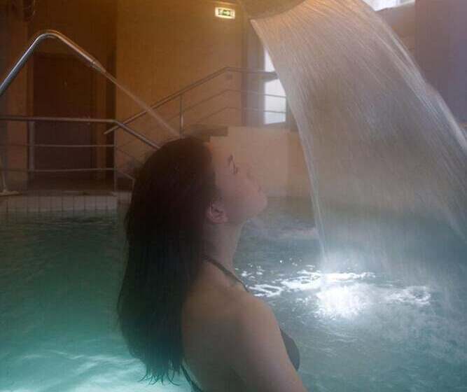 בית מלון כפרי & Terme Bagni Di Lucca