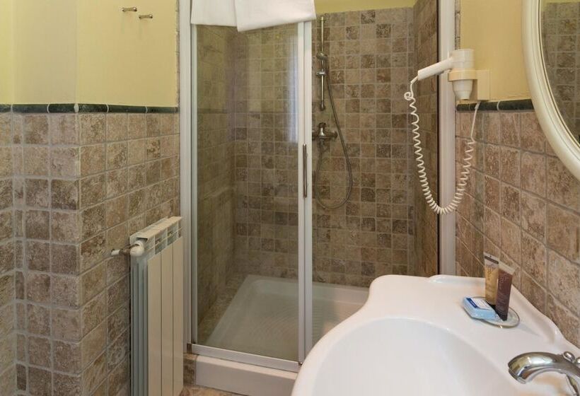 בית מלון כפרי & Terme Bagni Di Lucca