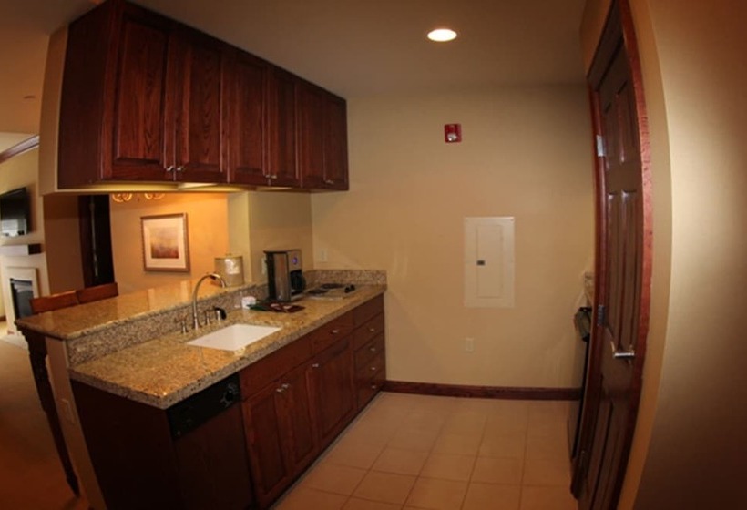 فندق The Osthoff Resort