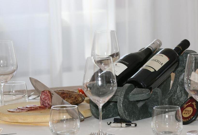 酒店 Veronello Resort