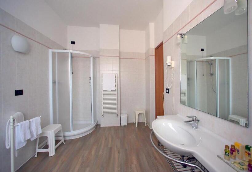 酒店 Veronello Resort