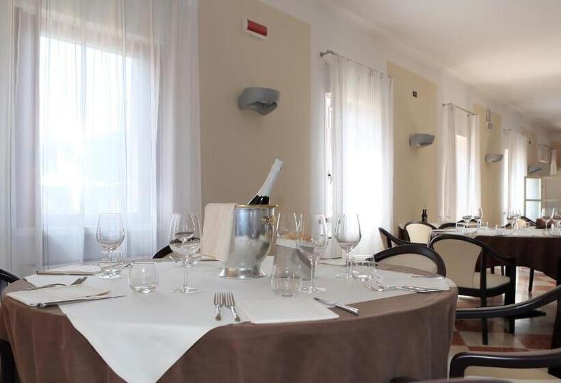 酒店 Veronello Resort