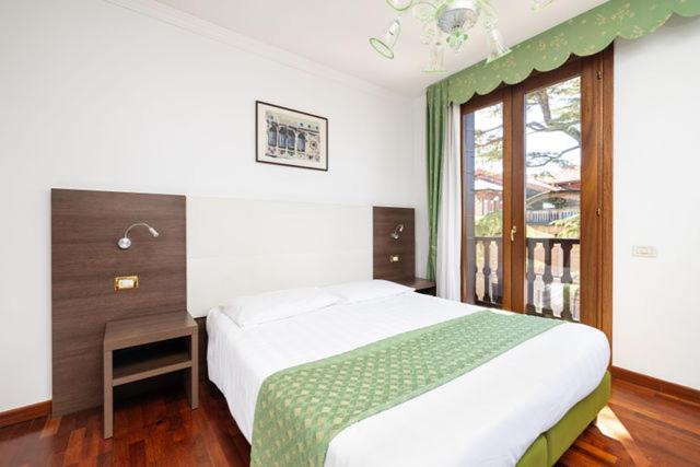 هتل Villa Cipro
