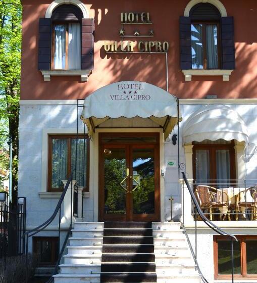 בית מלון כפרי Villa Cipro