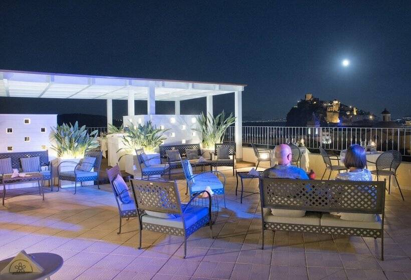 هتل Villa Durrueli Resort & Spa