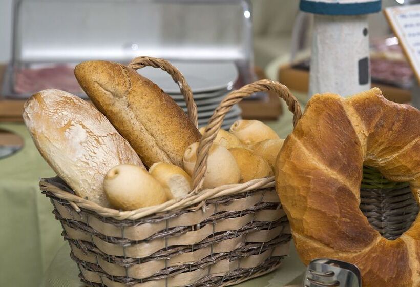 فندق Villa Durrueli Resort & Spa