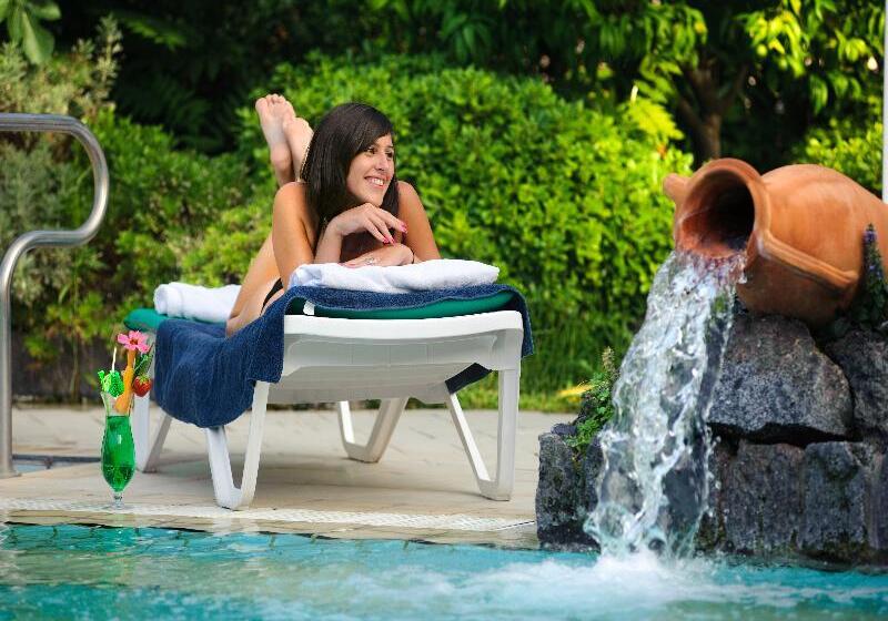 فندق Villa Durrueli Resort & Spa