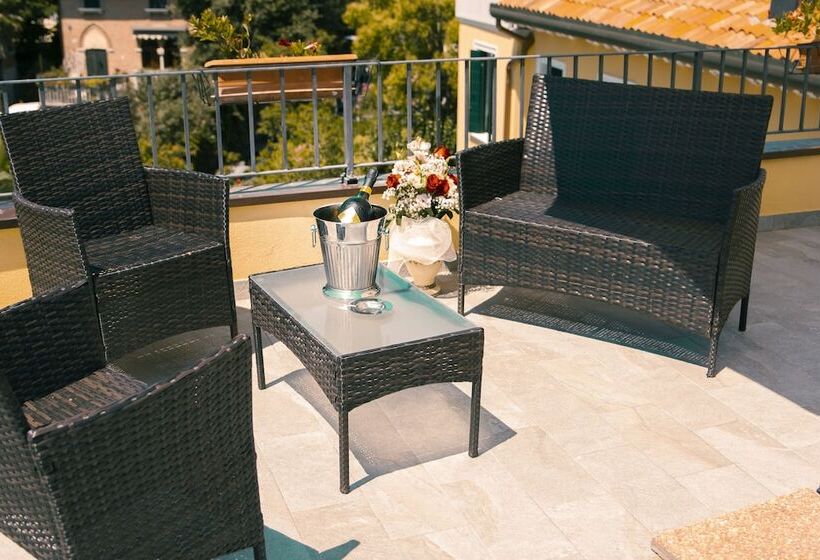 هتل Villa Edera
