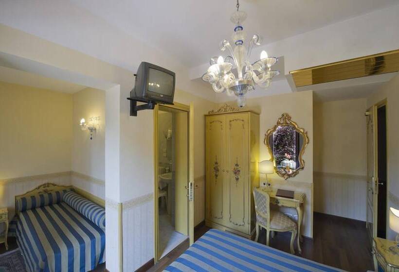 هتل Villa Edera