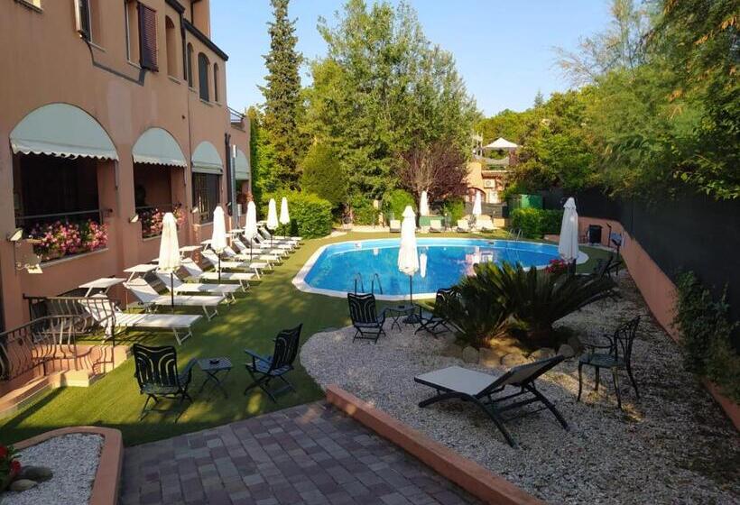 فندق Villa Leri