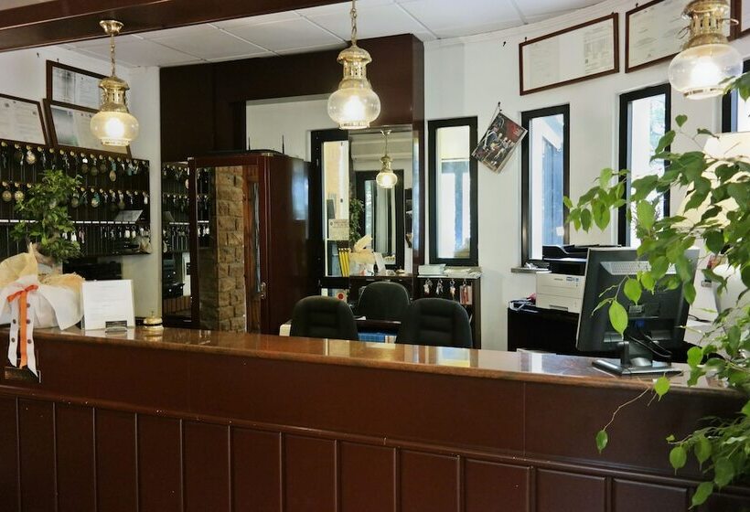 فندق Villa Lo Scoglietto