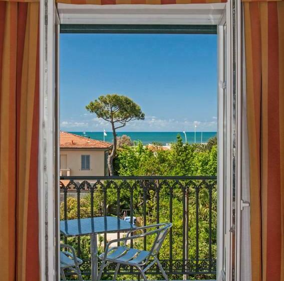 ホテル Villa Ombrosa