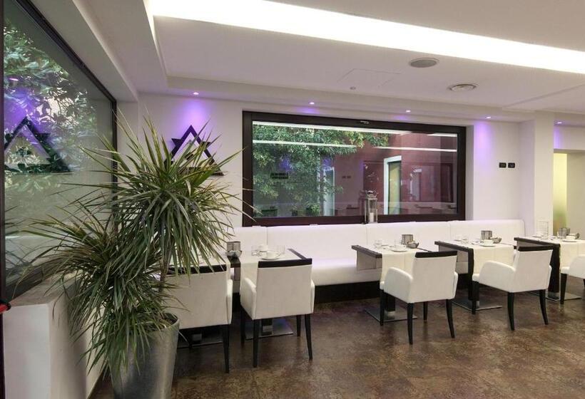 هتل Villa Pannonia