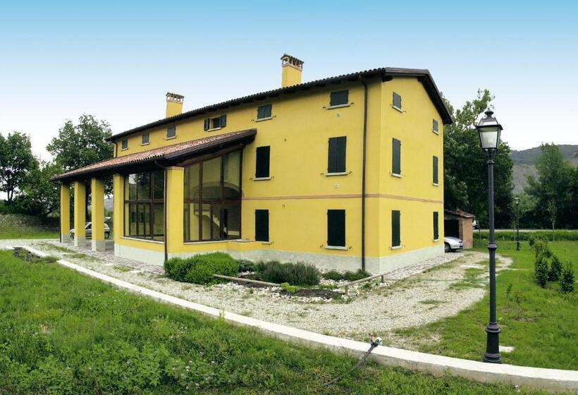 فندق Villaggio Della Salute Più