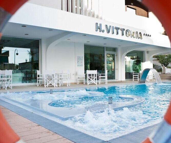 ホテル Vittoria