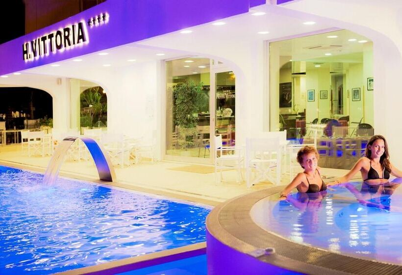 ホテル Vittoria