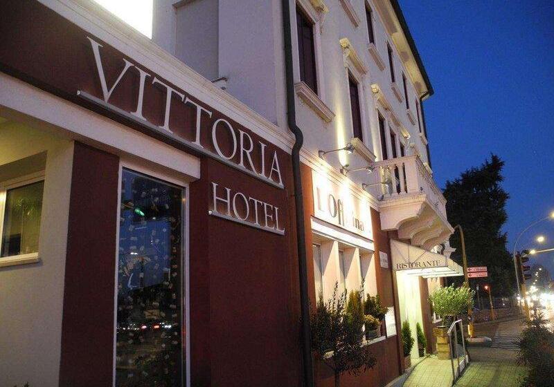 ホテル Vittoria
