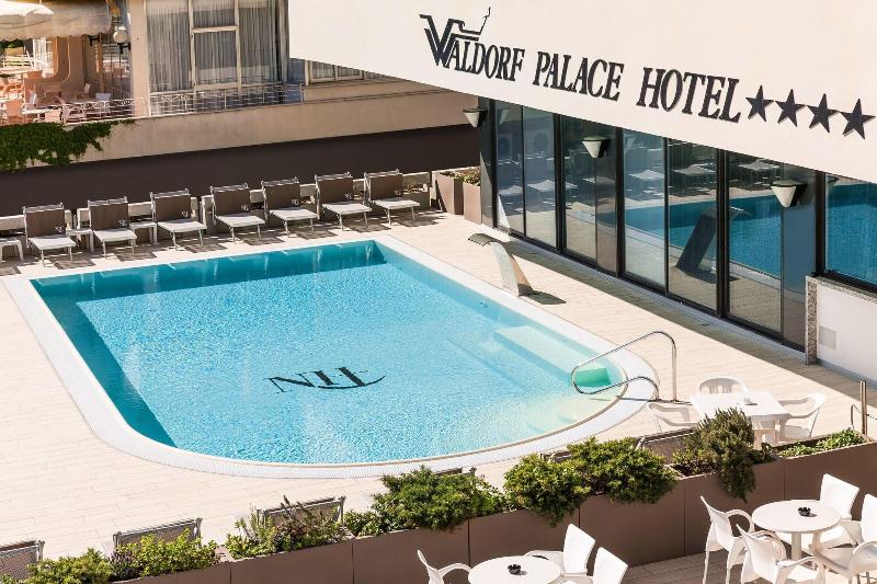 فندق Waldorf Palace