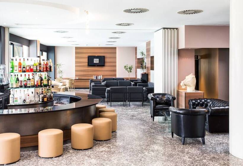 فندق Waldorf Palace