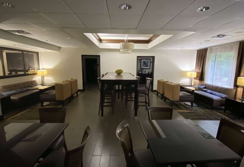 호텔 Wingate By Wyndham Buckhannon