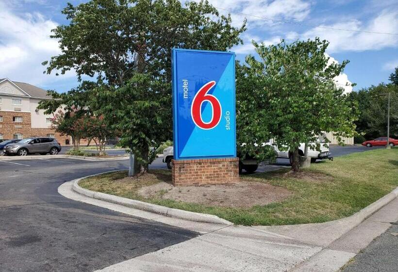 Motel 6 Richmond