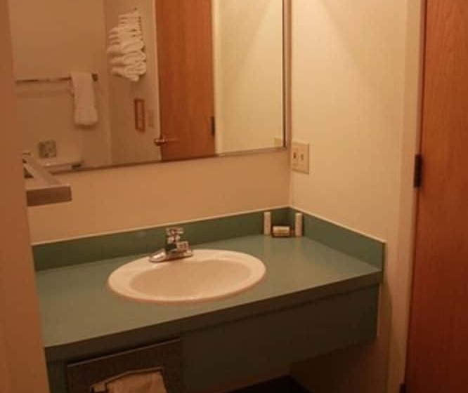 汽车旅馆  The Ocean Shores