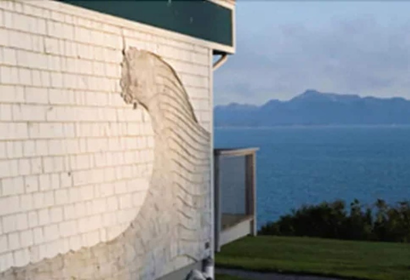 汽车旅馆  The Ocean Shores