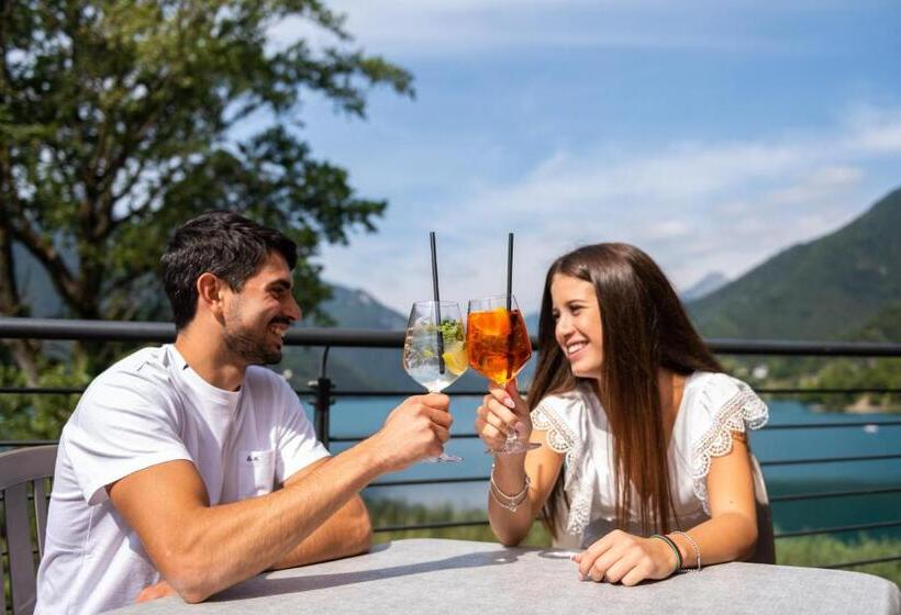 Panoramic Hotel San Carlo Ledro