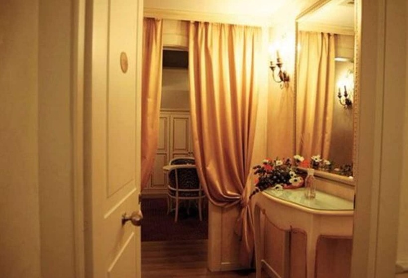 Vip S Motel Luxury Accommodation & Spa