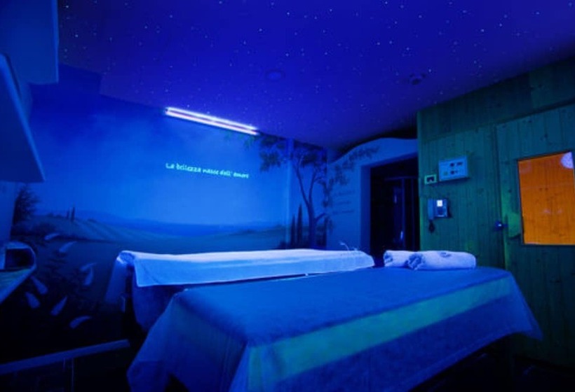 Vip S Motel Luxury Accommodation & Spa