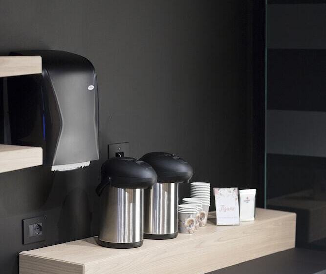 Vip S Motel Luxury Accommodation & Spa