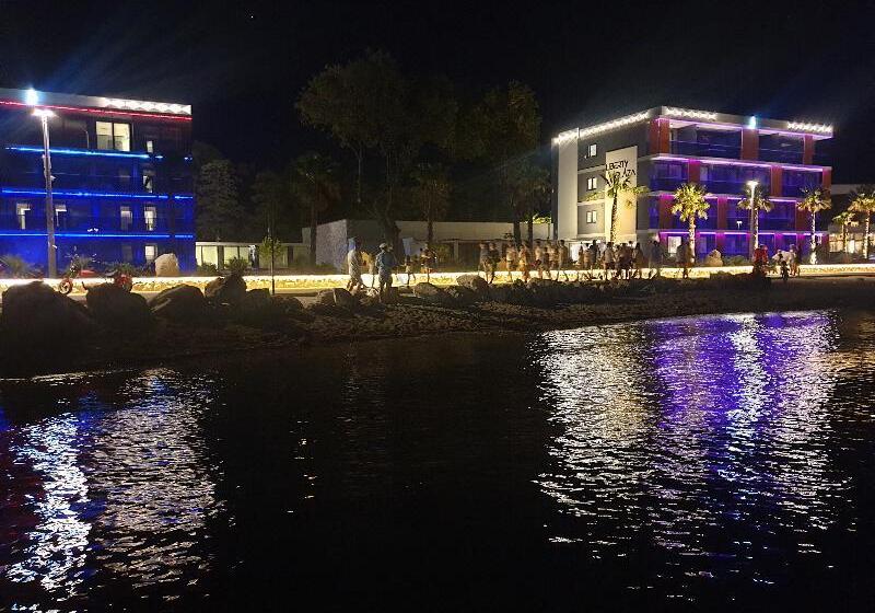 فندق Liberty Plaza