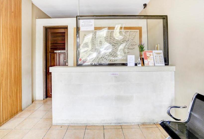 فندق Oyo 90027 Ulin Guesthouse