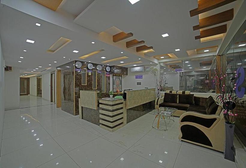 בית מלון כפרי Treebo Trend Sai Arra Bangalore Airport