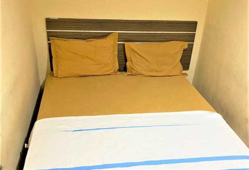 酒店 Wisma Robinson