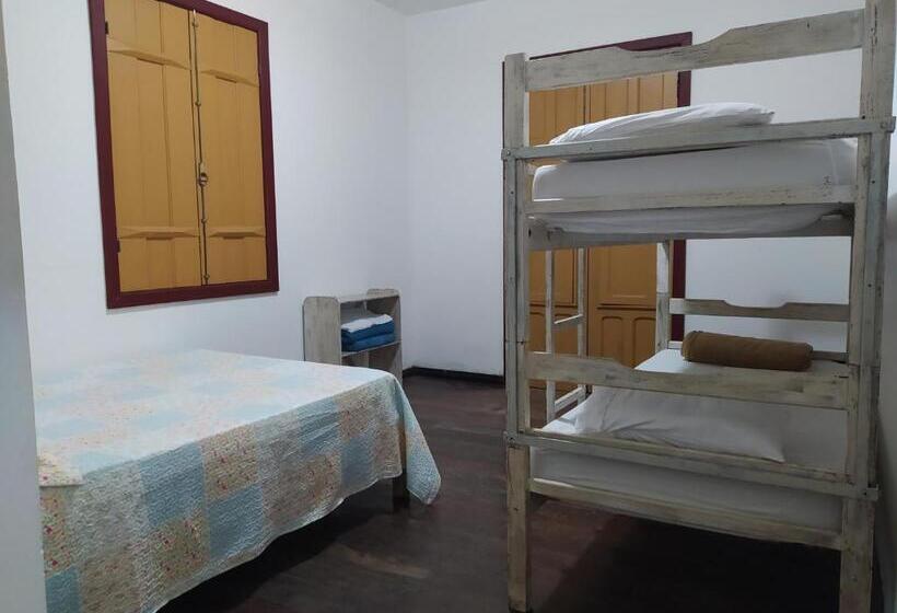 Trilhas De Minas Hostel Camping