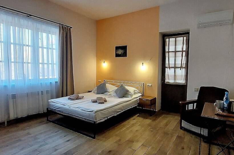 호스텔 Blur Inn Gallery