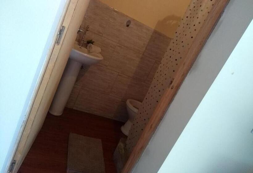 הוסטל Social Club La Cueva