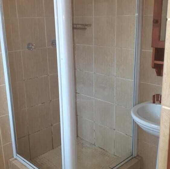 مبيت وإفطار Doube Room In Lovely Historian Guesthous