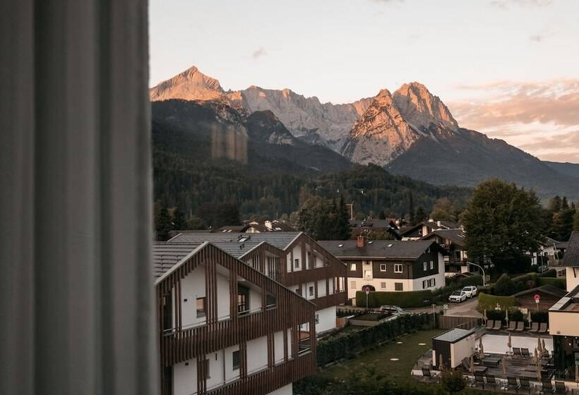 호텔 Aja Garmischpartenkirchen
