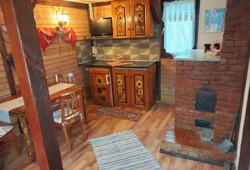 בית מלון כפרי Casa Piscul Lupului