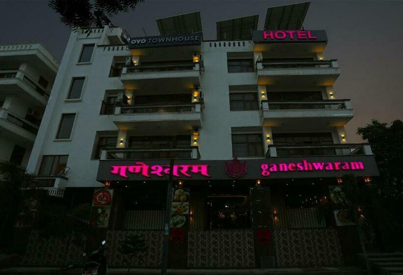 ホテル Collection O 75569 Ganeshwaram Inn