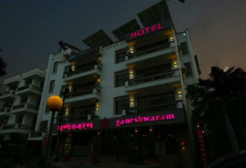 ホテル Collection O 75569 Ganeshwaram Inn