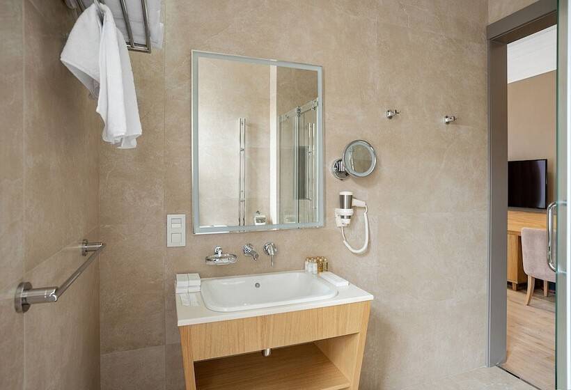 هتل Parradosso Boutique