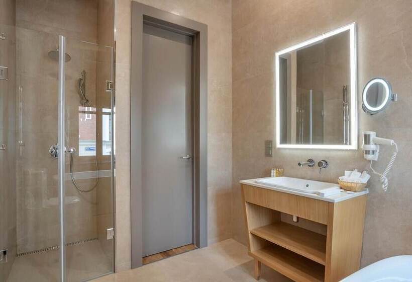 هتل Parradosso Boutique