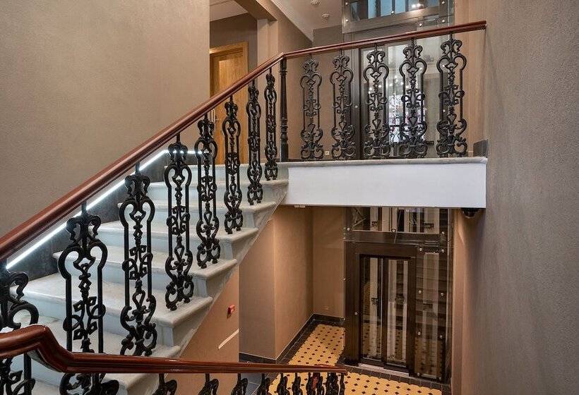 هتل Parradosso Boutique