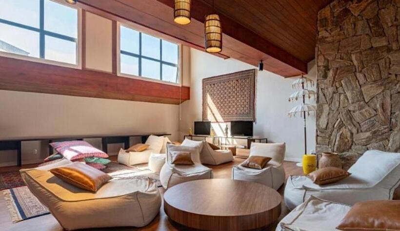 펜션 Apartamento Em Campos Do Jordão