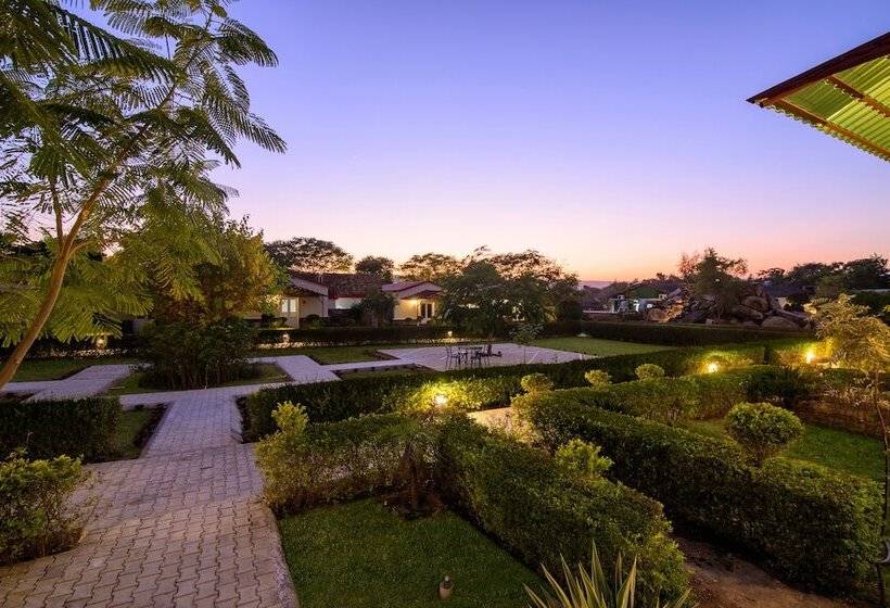 אתר נופש Astroport Sariska Treetop By Eight Continents